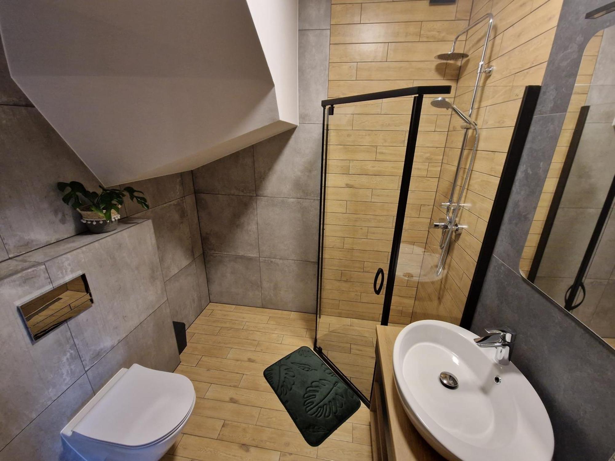Apartment Solina Bobrka Pandamazy 530-487-636z Widokiem Na Kamieniolom I Zalew Myczkowiecki *